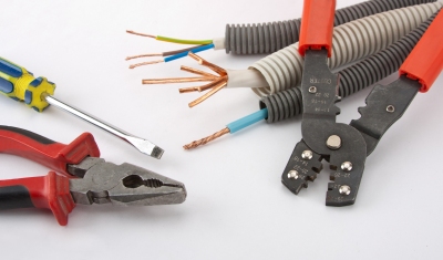 Electrical repairs in Olympic Park, E20